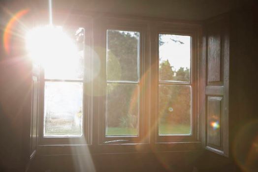 Sun Glare in window Sun Glare